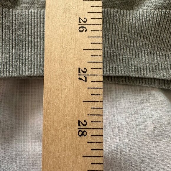 Van Heusen Mens Gray V-Neck Sleeveless Sweater Vest XL Preppy Academia Career - Picture 7 of 8